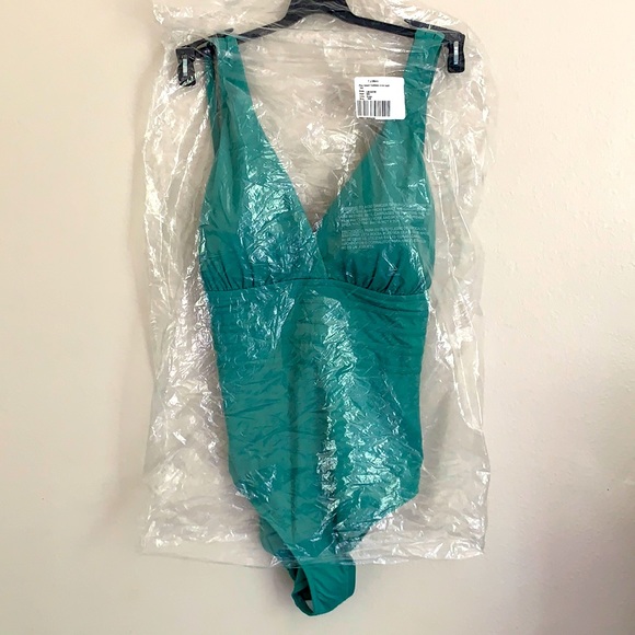 NWT La Blanca island goddess multi strap swimsuit - Picture 2 of 5
